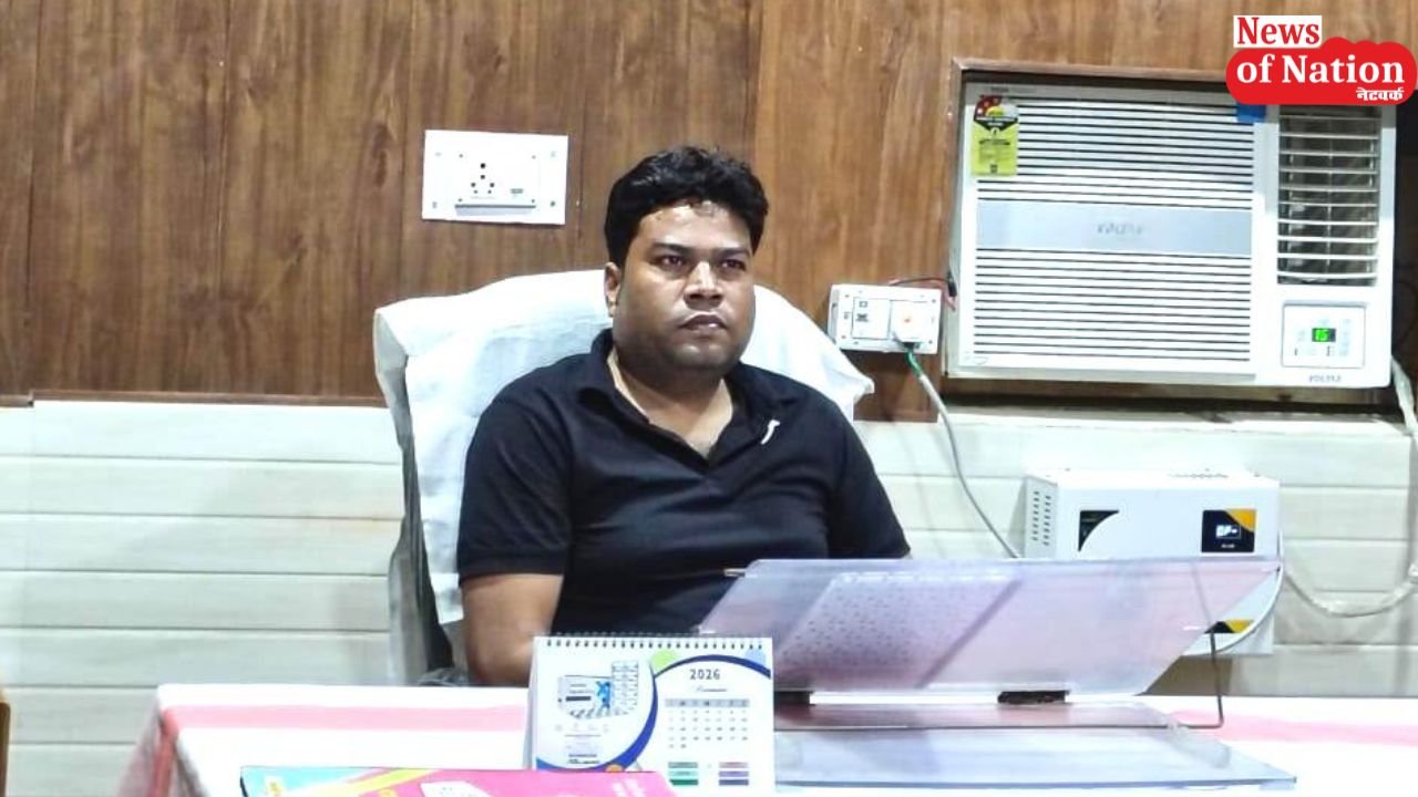 डॉक्टर सिर्फ इलाज नहीं, जिंदगी की उम्मीद भी देते हैं डॉ. शशि कुमार